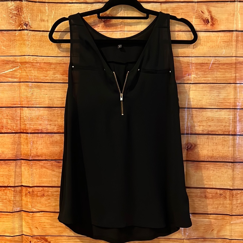 Express zip up tank top - Medium (Black)